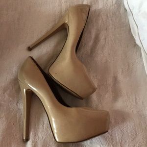 Nude patent leather platform heels